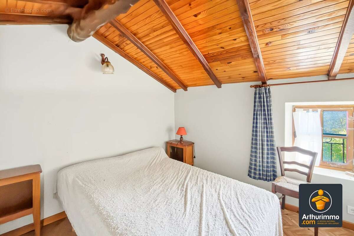 Maison à LABATIE-D'ANDAURE