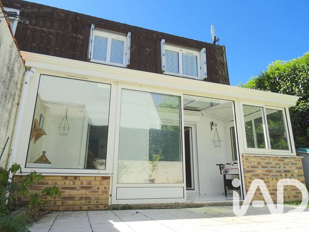 Photo 1 - Maison à BONDOUFLE