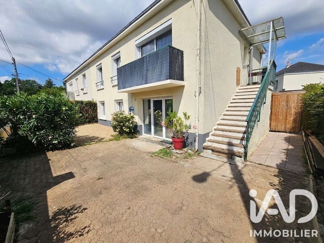 Photo 2 - Maison à LA MEMBROLLE-SUR-CHOISILLE