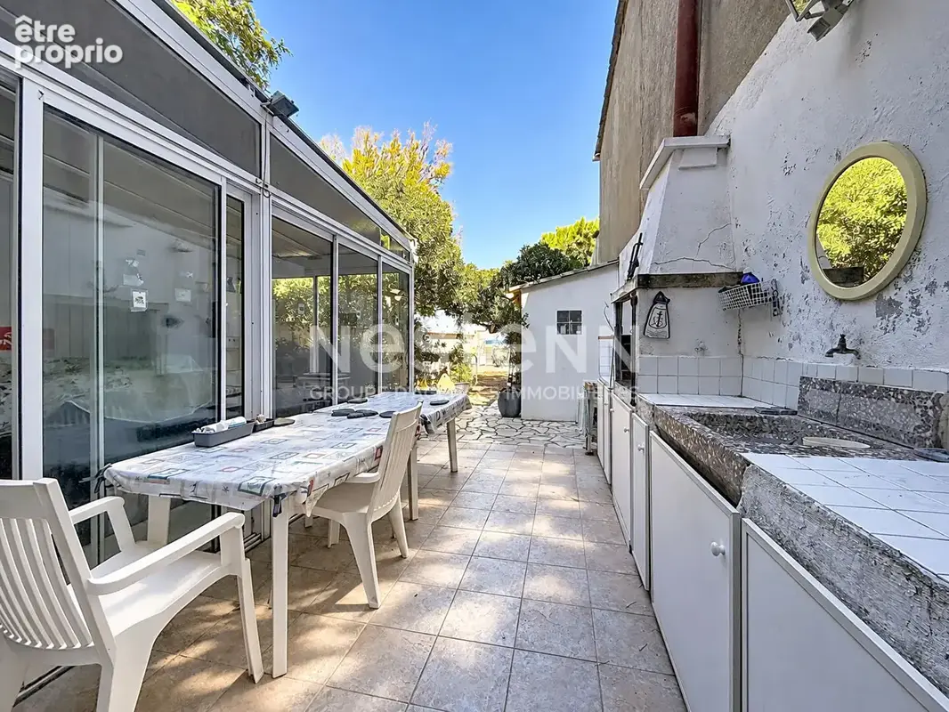 VIAGER OCCUPÉ - EXCLUSIVITÉ  - Maison 75 m² en VIAGER OCCUPÉ - Première ligne mer à La Franqui (11560) - photo 5