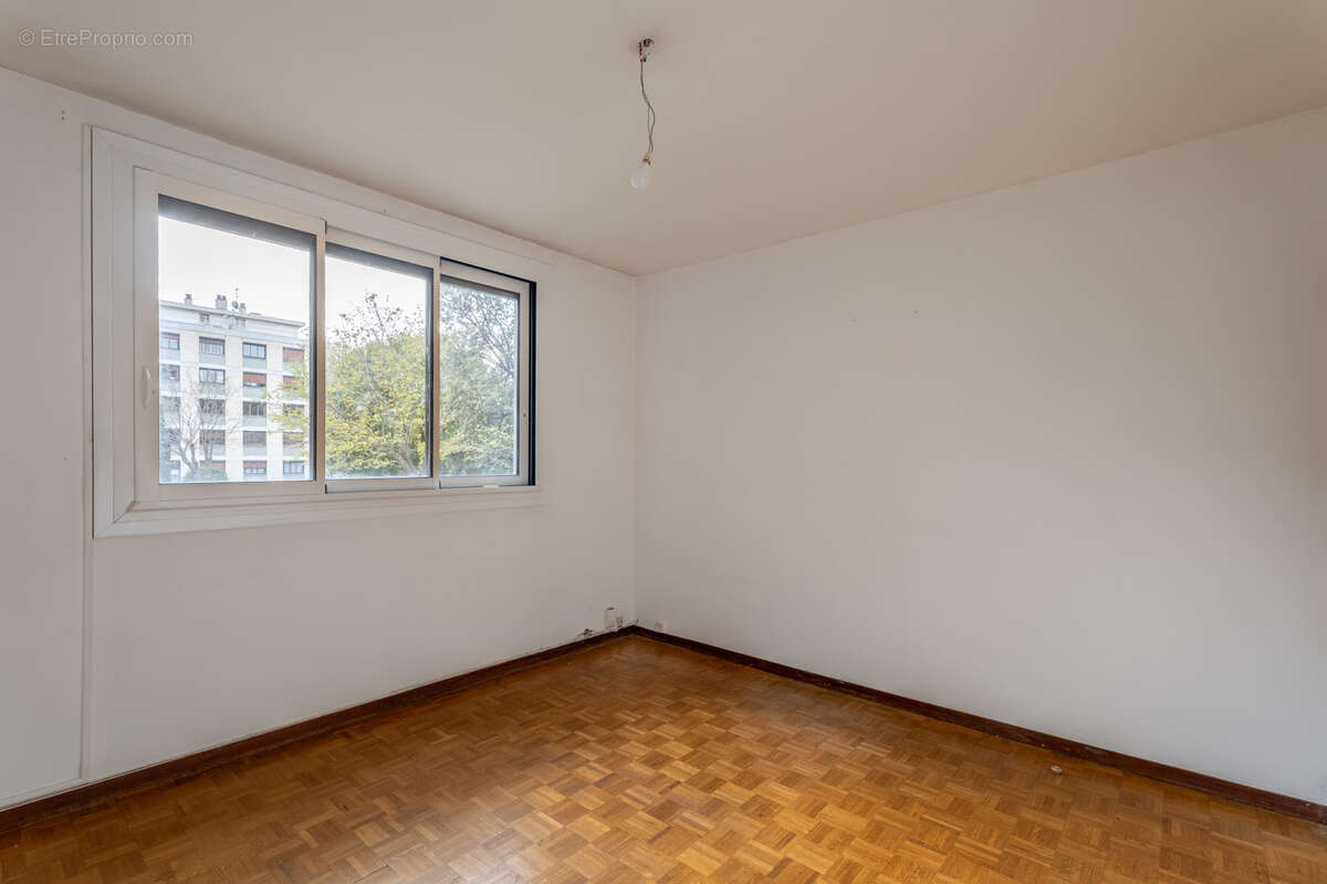 Appartement à MARSEILLE-9E