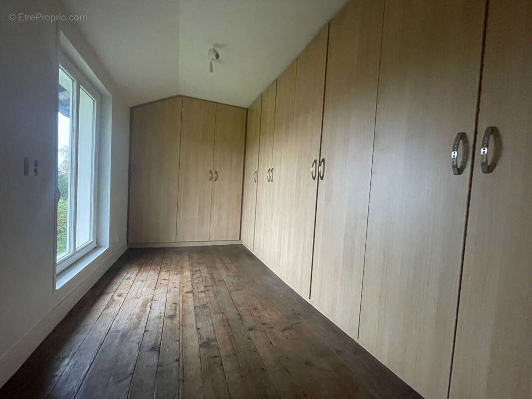 Maison à COULOMMIERS