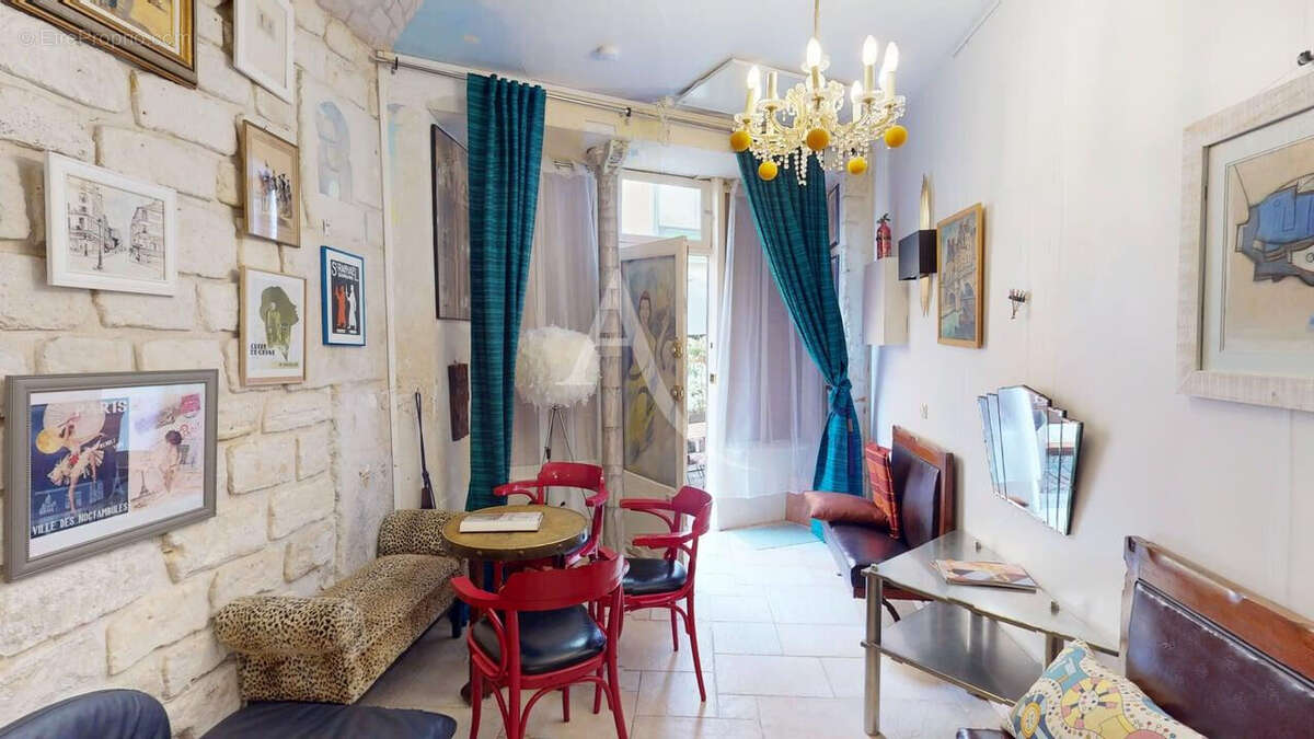 Commerce à PARIS-18E