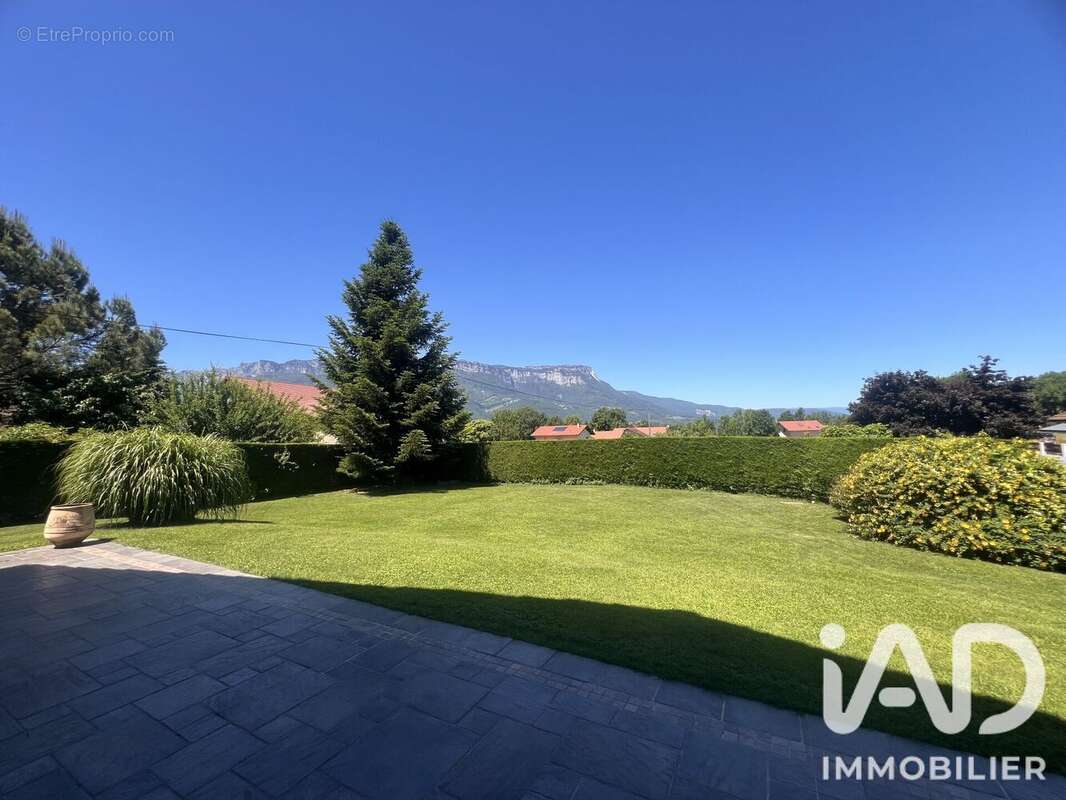 Maison 150 m² à Saint-Maximin  - photo 2