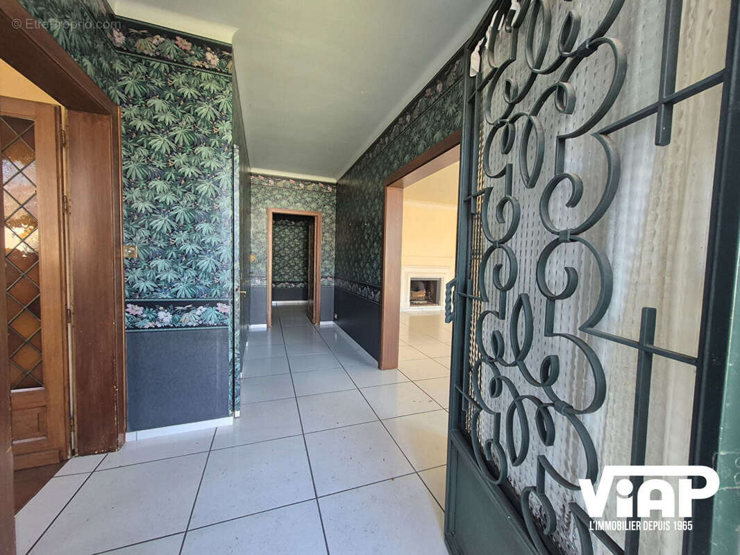 Maison à SAINT-JUNIEN