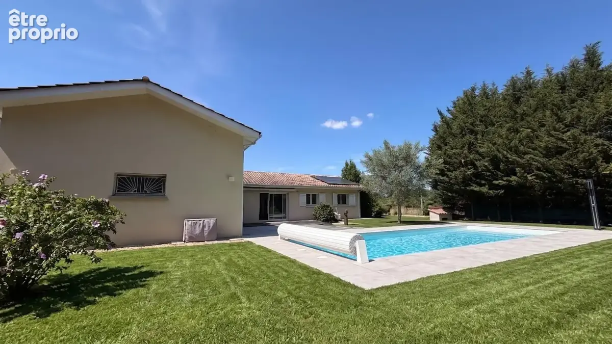 Photo 1 - Maison à AMBARES-ET-LAGRAVE