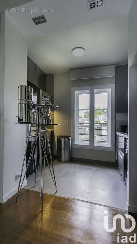 Photo 3 - Appartement à RUEIL-MALMAISON