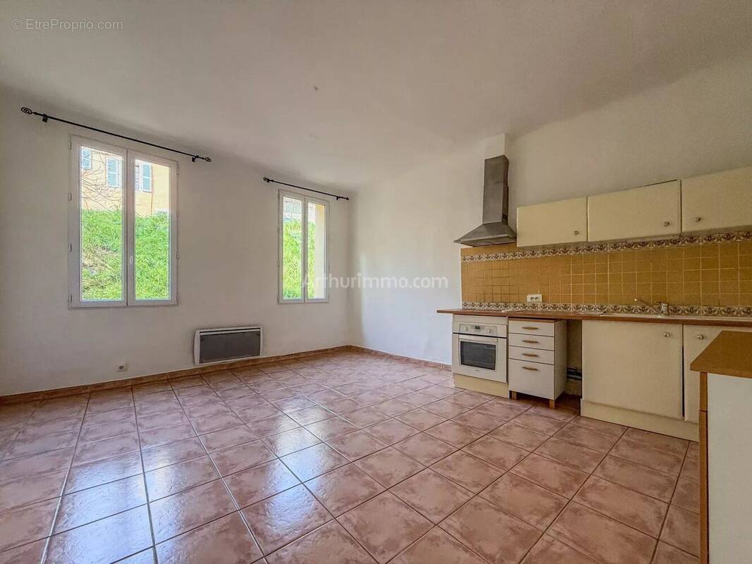 Appartement à DRAGUIGNAN
