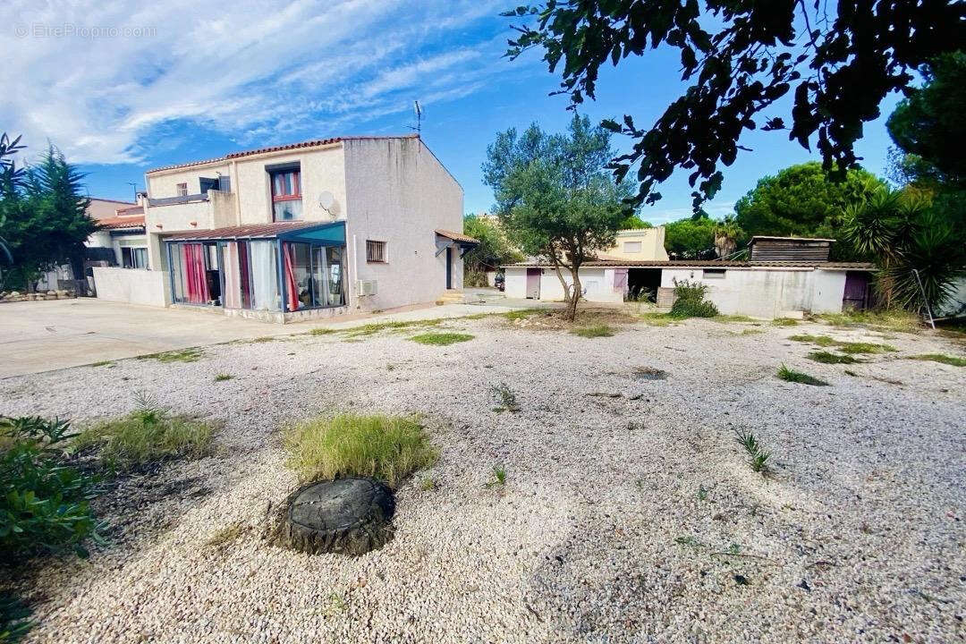 Maison à SAINT-CYPRIEN