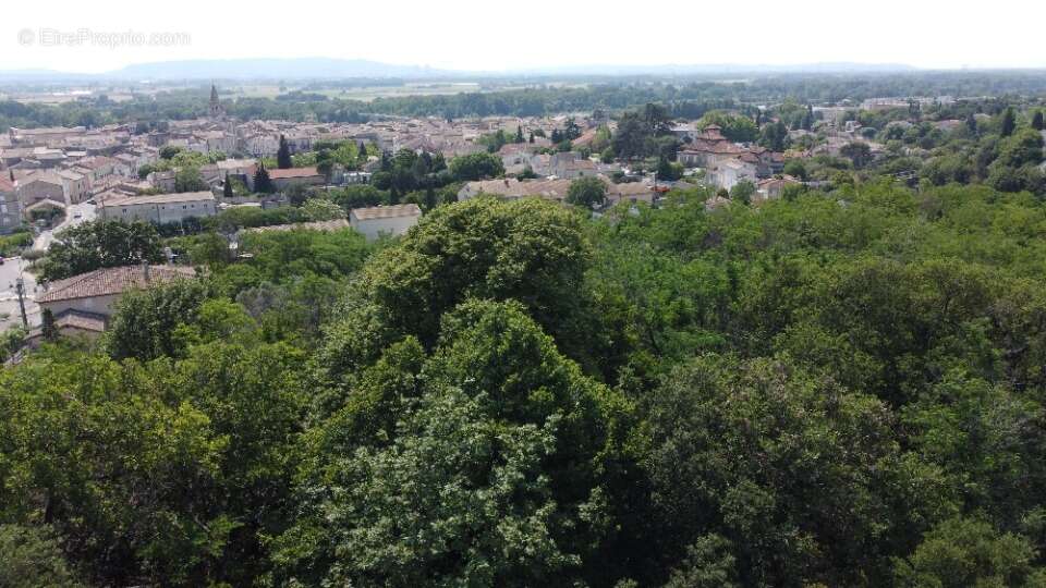Terrain à BOURG-SAINT-ANDEOL
