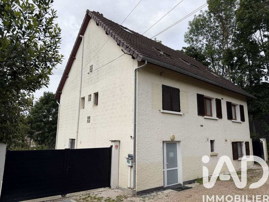 Photo 8 - Appartement à GAGNY