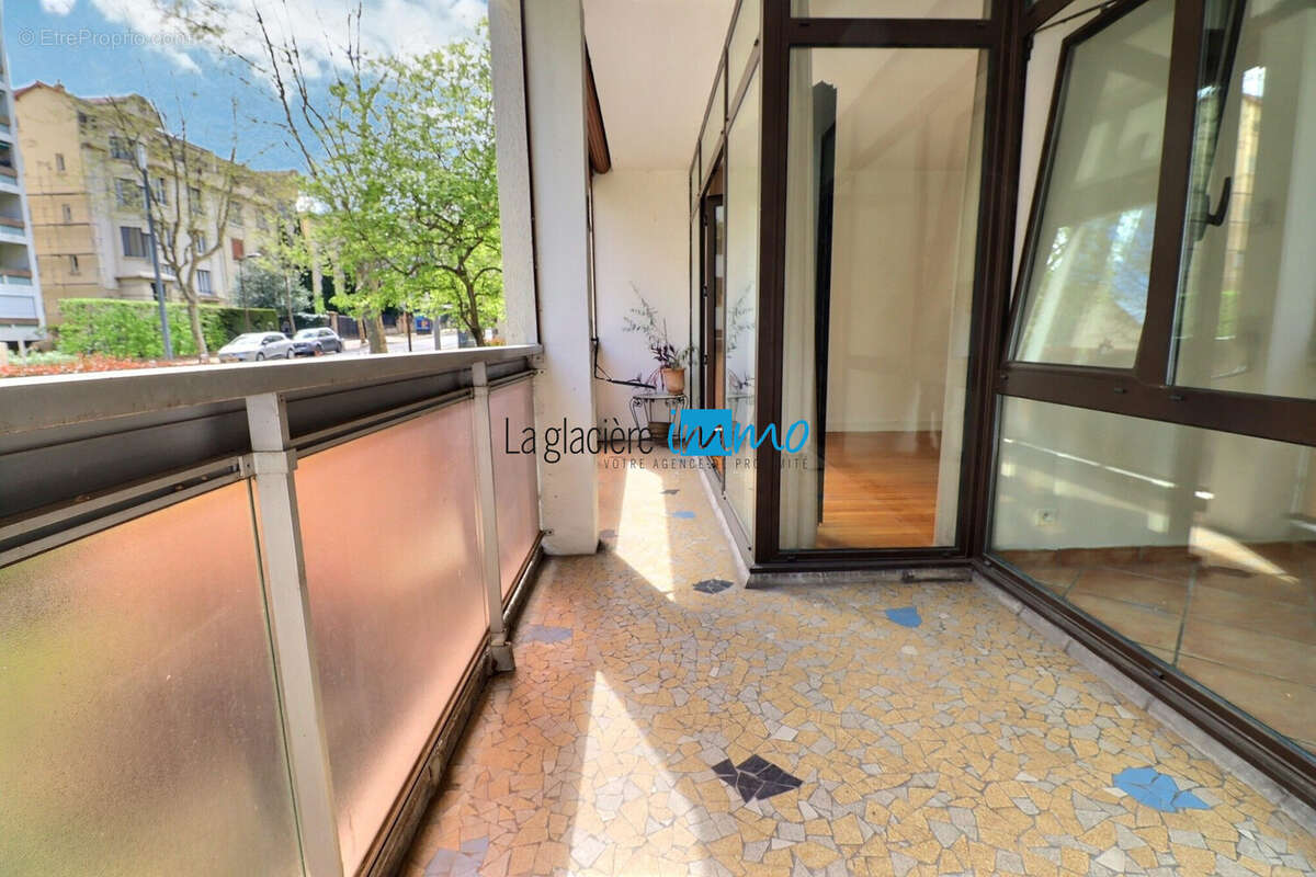 terrasse cuisine - Appartement à CHAMALIERES