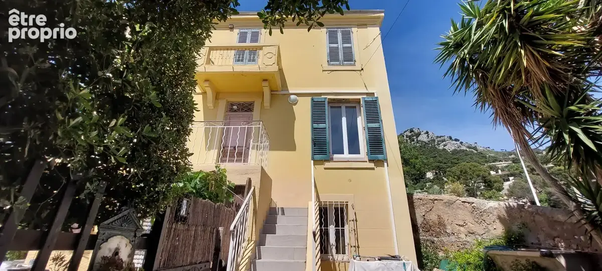 Toulon -  est  appartement dernier etage vue mer - photo 3
