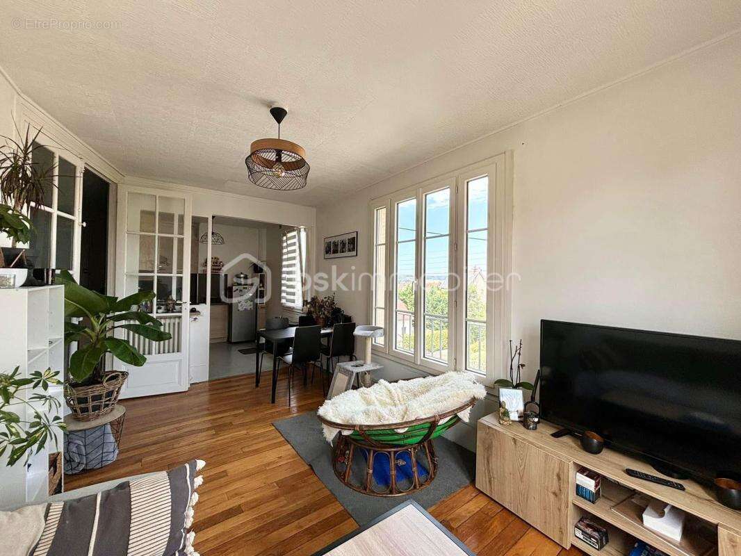 Appartement à BEAUMONT-SUR-OISE