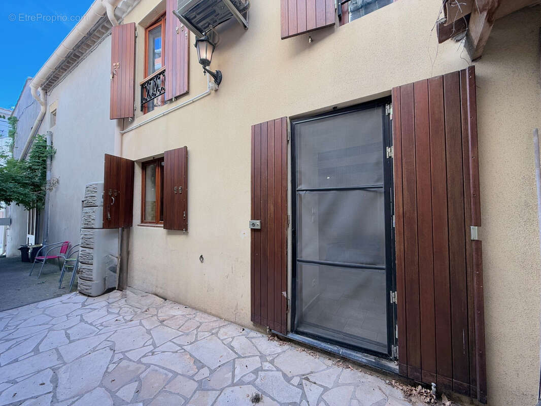 Maison à GALLARGUES-LE-MONTUEUX