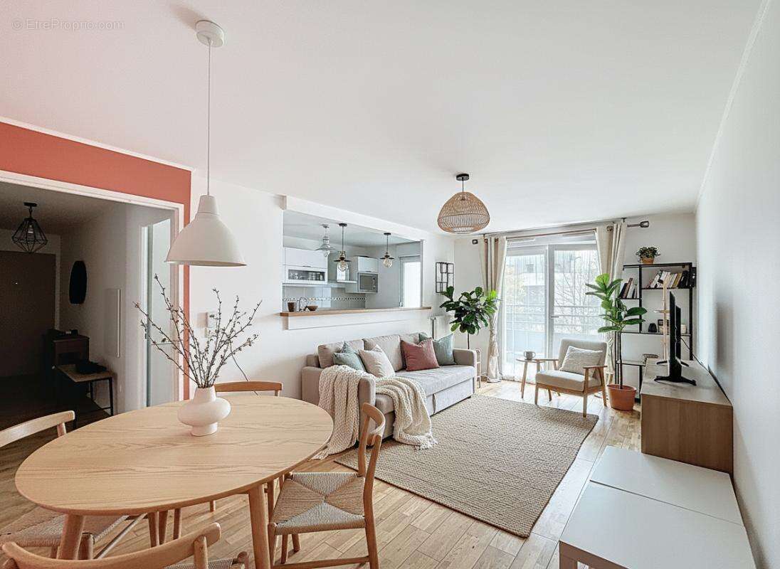 Appartement à MORANGIS