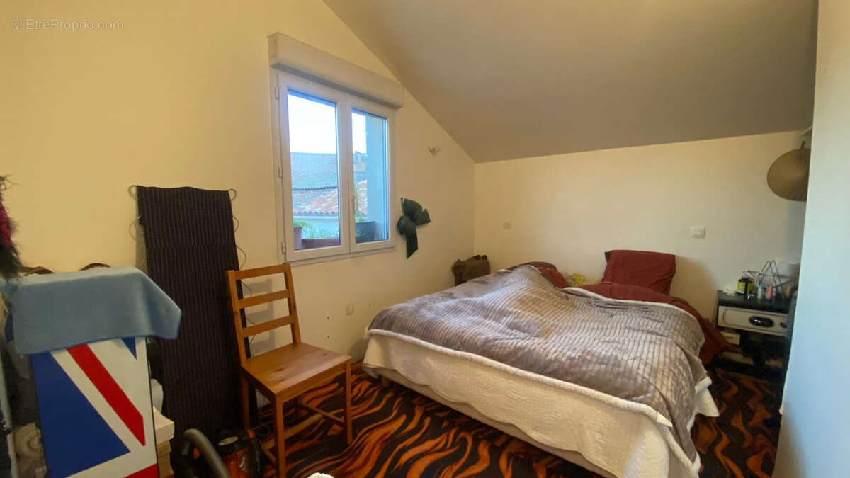 Appartement à LEZIGNAN-CORBIERES