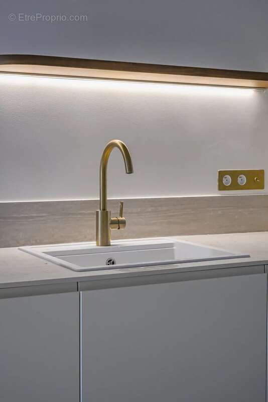 Appartement à PARIS-4E