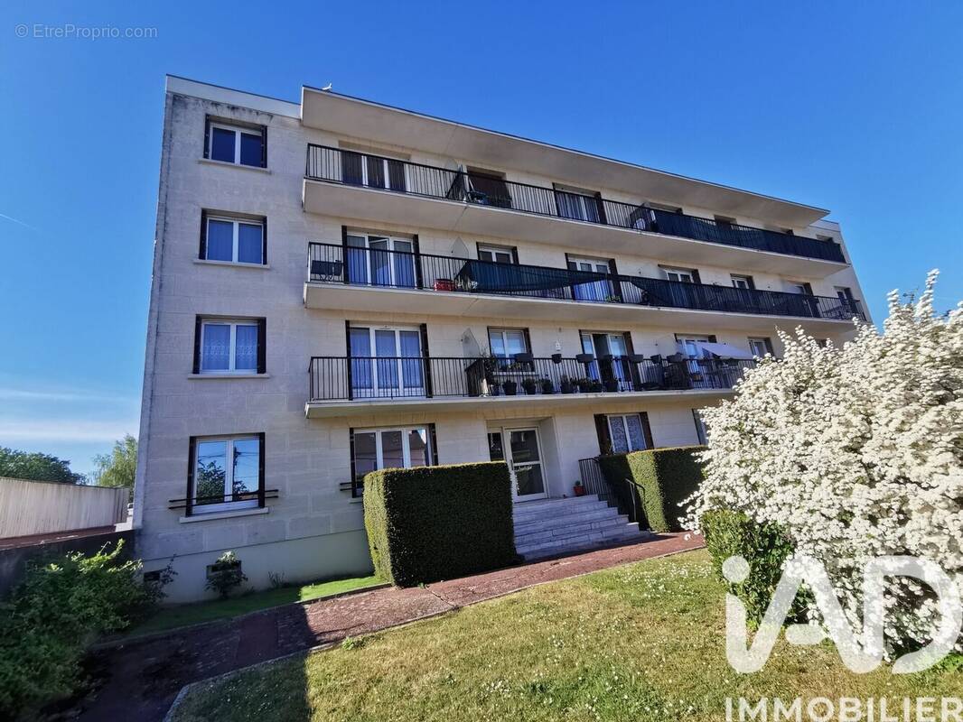 Photo 1 - Appartement à GRETZ-ARMAINVILLIERS