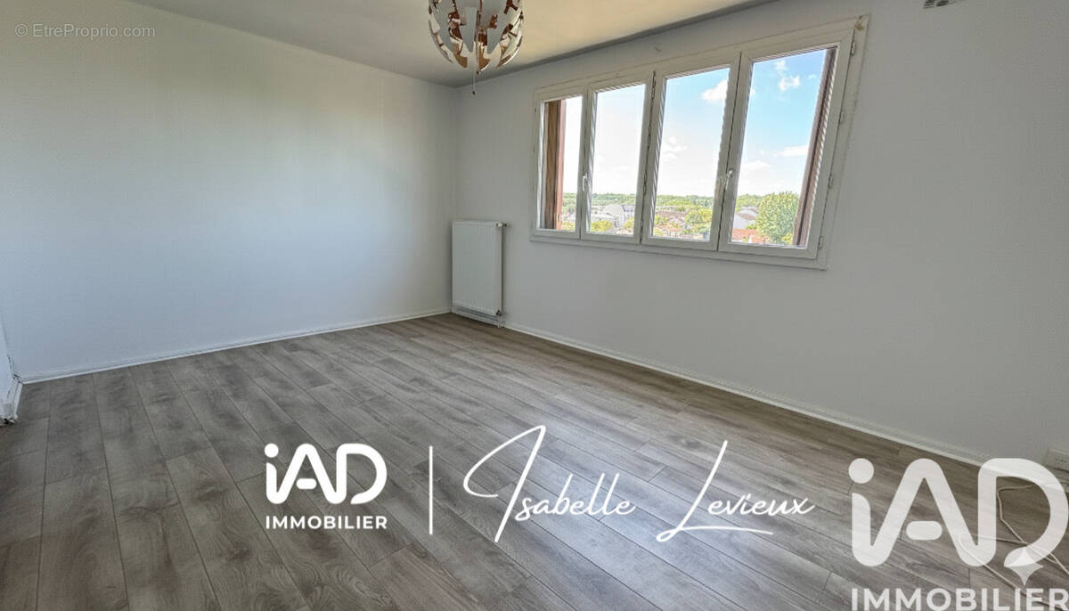 Photo 1 - Appartement à LES CLAYES-SOUS-BOIS