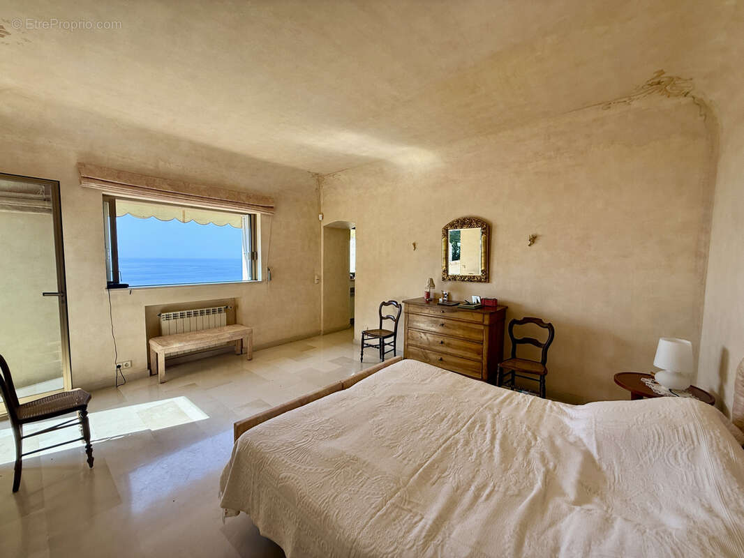 Maison à ROQUEBRUNE-CAP-MARTIN