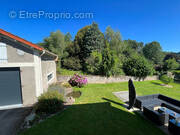 Maison à LA JONCHERE-SAINT-MAURICE