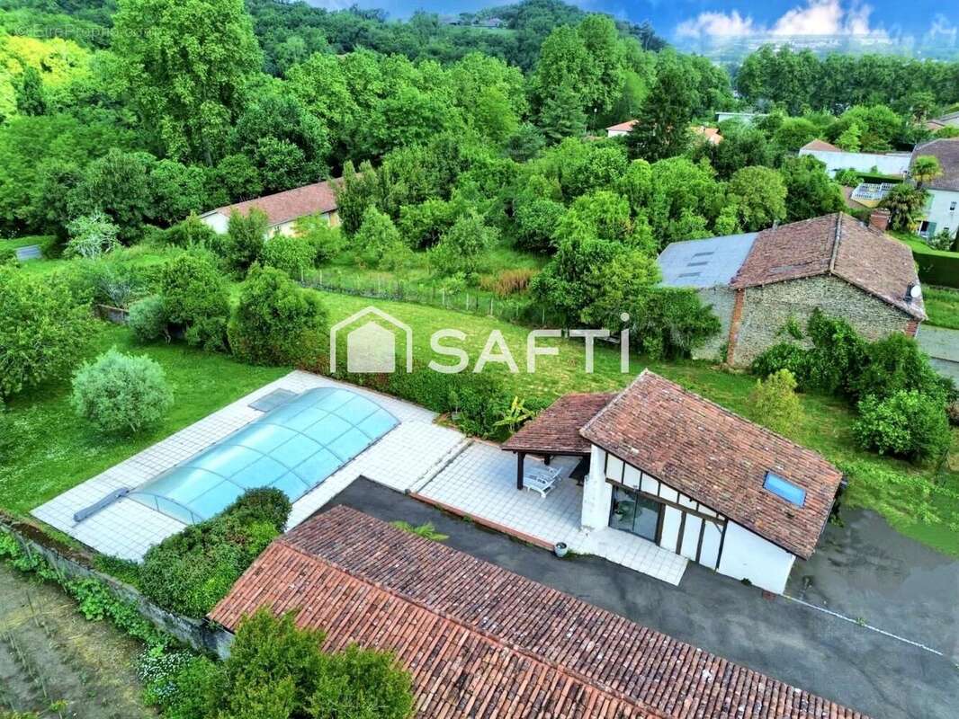 Photo 2 - Maison à AIRE-SUR-L&#039;ADOUR