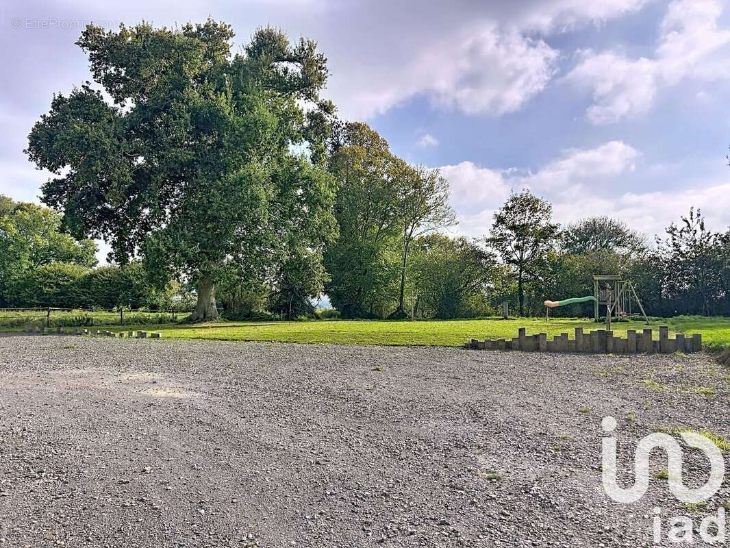 Maison 171 m² à Cavigny  - photo 8