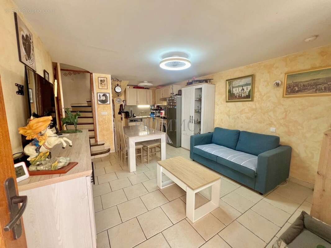 Maison à FREJUS