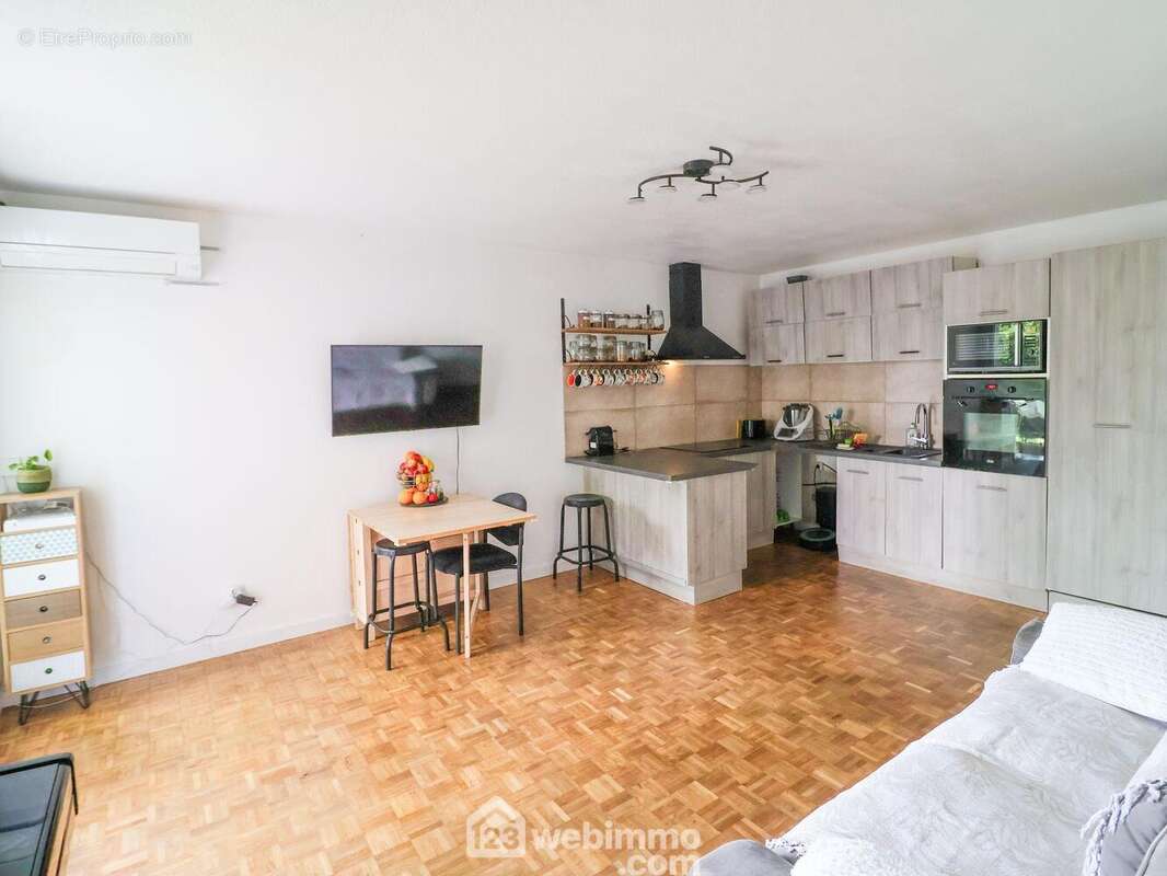 Appartement à MARSEILLE-9E