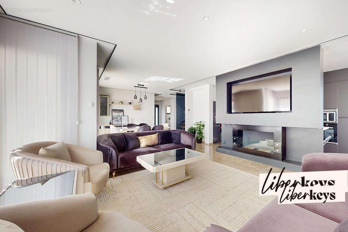 Maison à SAINT-GEORGES-D'ORQUES