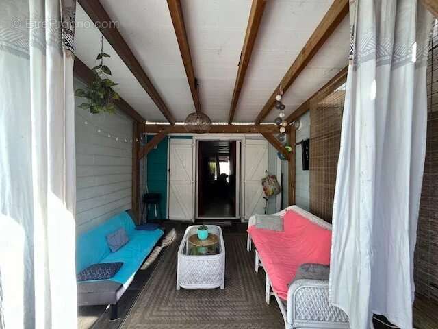 Maison à LES TROIS-ILETS