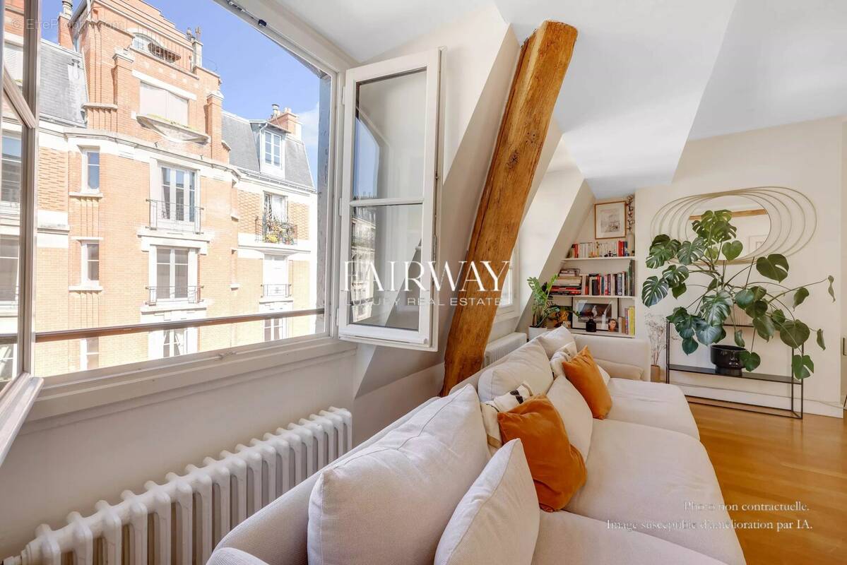 Appartement à PARIS-8E