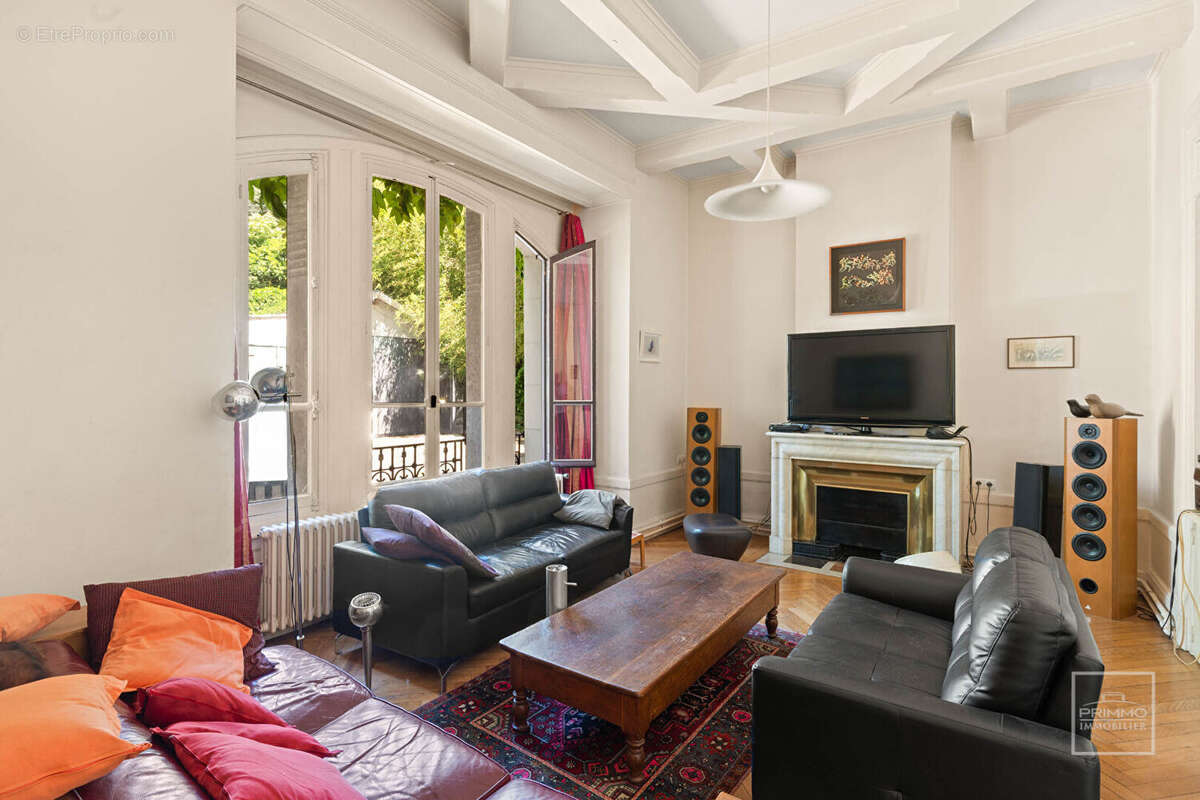 Maison à CALUIRE-ET-CUIRE