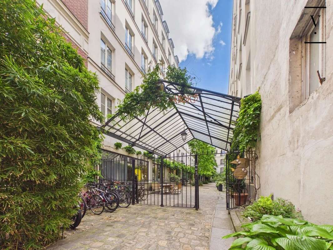 Appartement à PARIS-11E