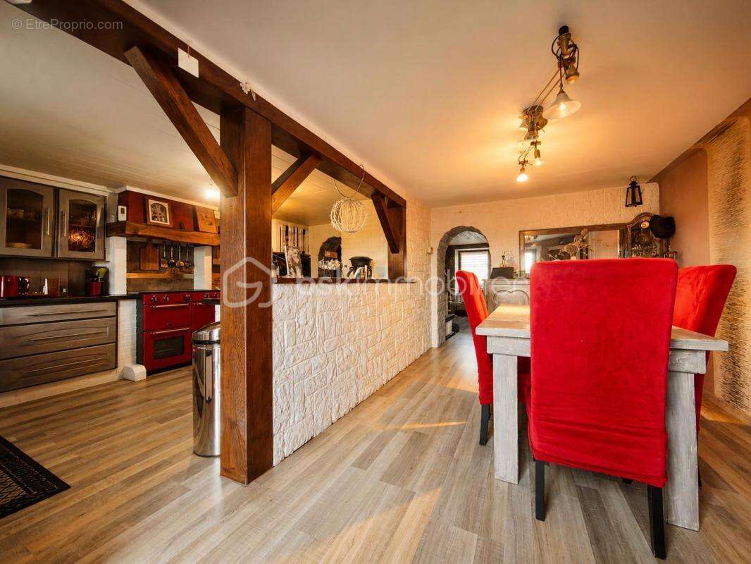 Maison de village de 128m² à BINING - photo 4