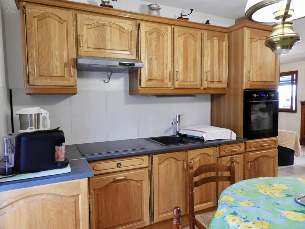 Maison à SAXI-BOURDON