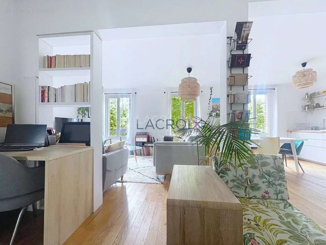 Appartement à LE KREMLIN-BICETRE