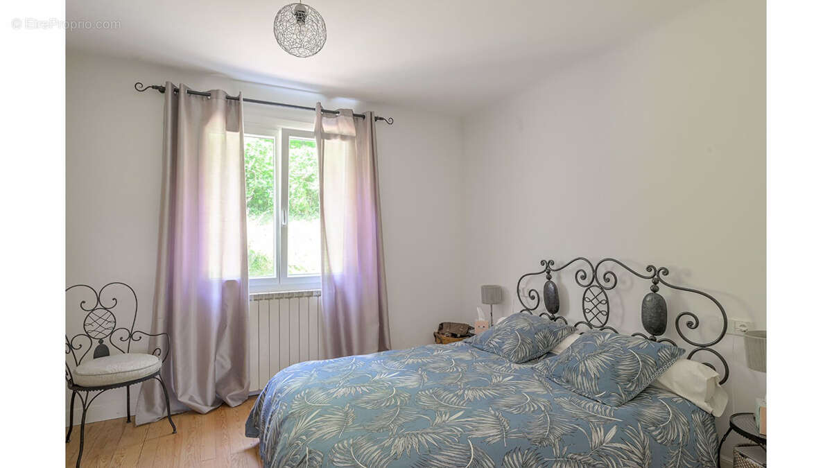 Appartement à URRUGNE