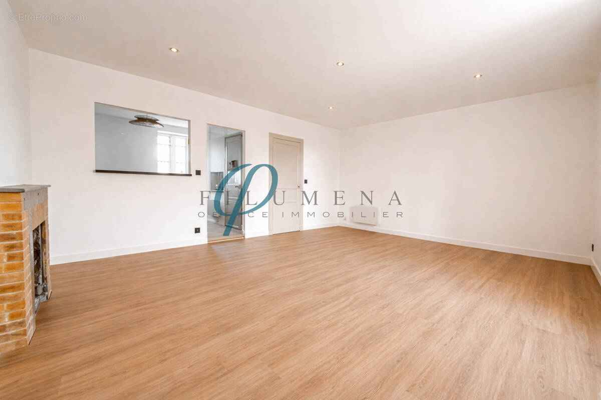 Appartement à SUCE-SUR-ERDRE