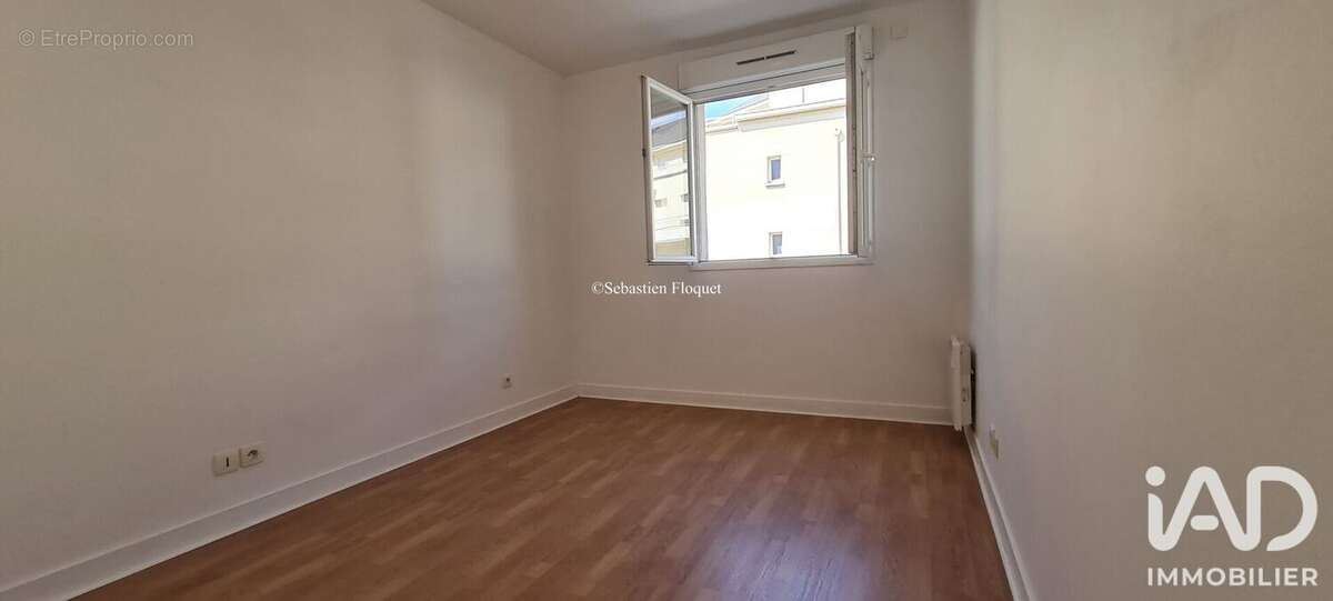 Photo 3 - Appartement à SAINT-JEAN-DE-BRAYE