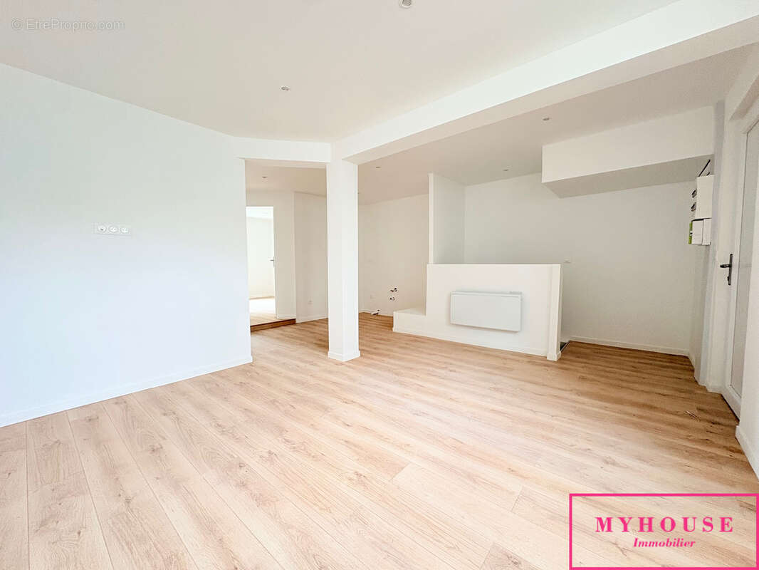 Appartement à BAGNEUX