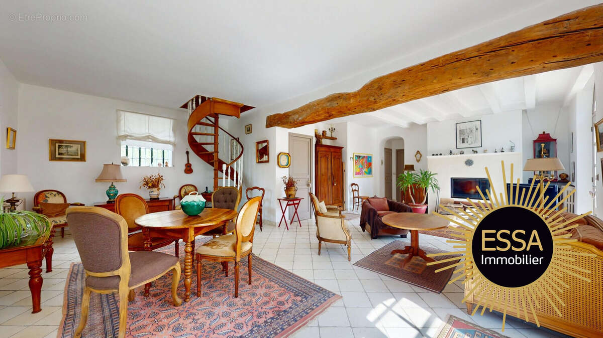 Maison à CHAVENAY