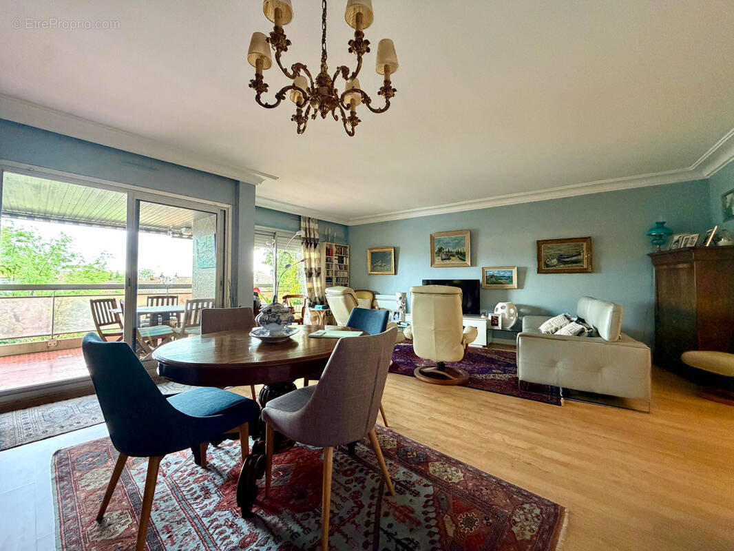 Appartement à BORDEAUX