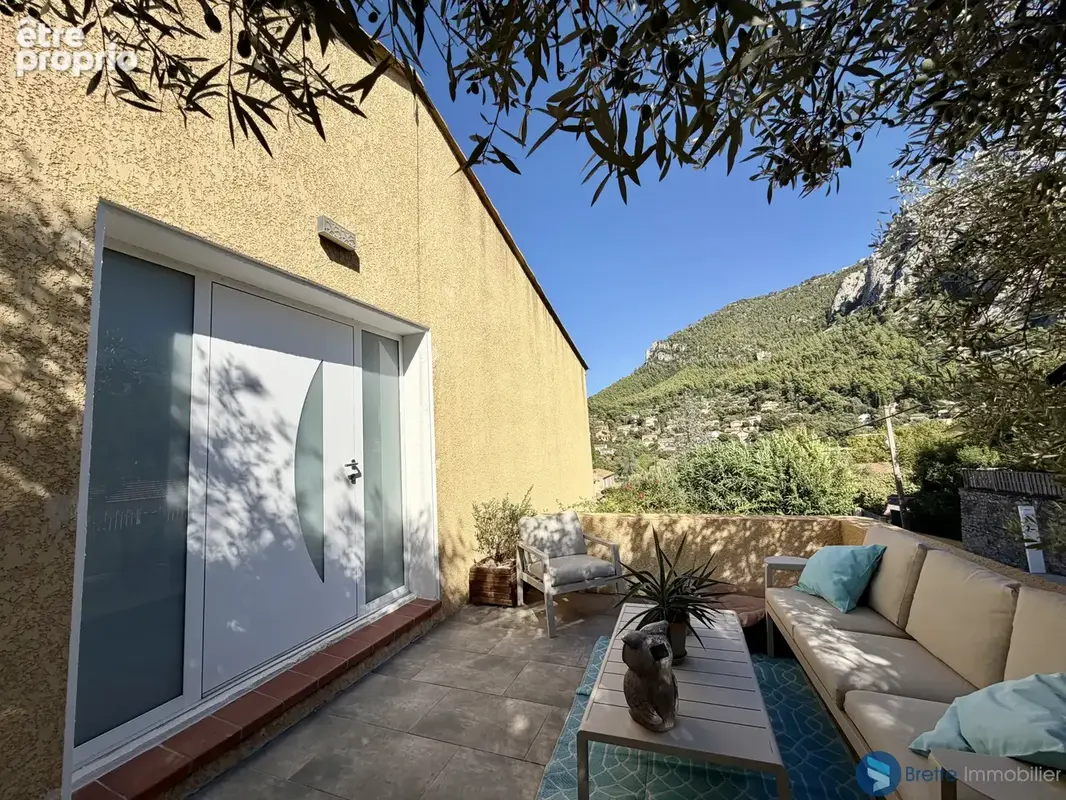 Toulon ouest - villa de plain pied - piscine - garage - photo 12