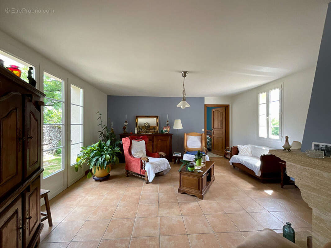 Maison plain-pied 155 m2 - Terrain 1,4ha - photo 5