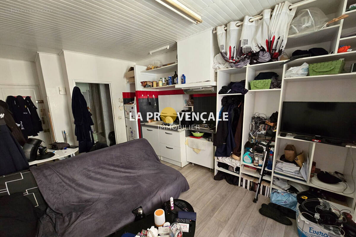 Appartement à POURCIEUX