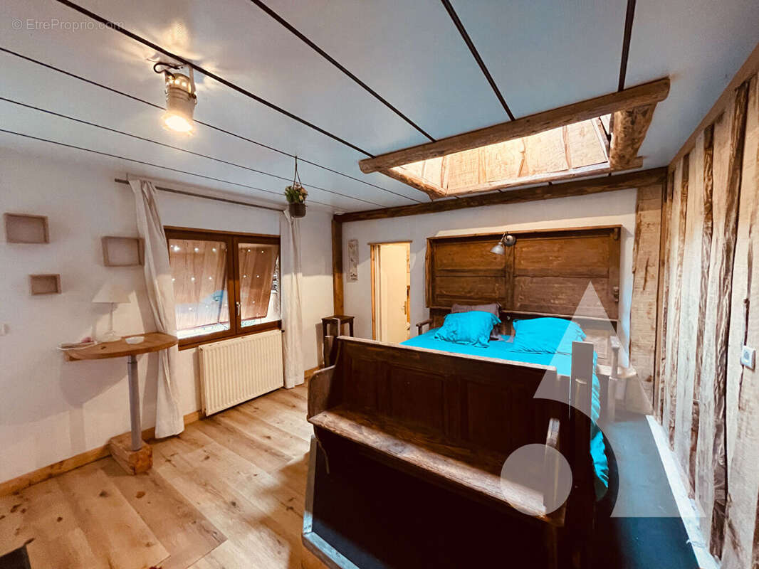 Maison à ROCHEFORT-SUR-NENON