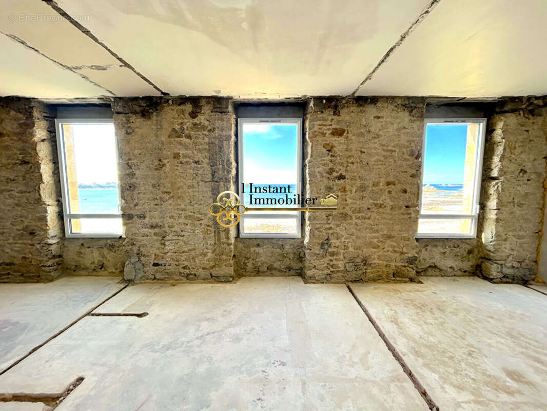 Appartement à SANTEC