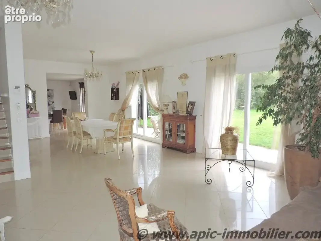 Maison 8 pièces 241 m² à vendre à Saint-Brice-Sous-Foret (95350) - photo 6